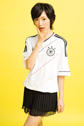 生駒里奈 乃木坂46 本人着用パジャマジャージカード【当選品】貴重　激レア 乃木坂46・生駒里奈、銭湯の看板娘に挑戦 ジャージで床磨き