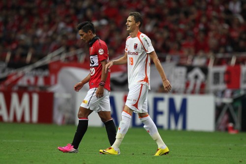 槙野智章とノヴァコヴィッチ