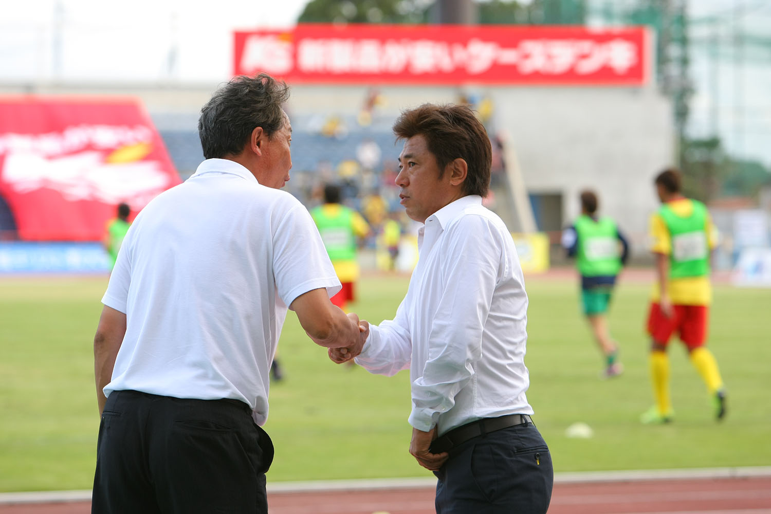 柱谷監督と三浦監督