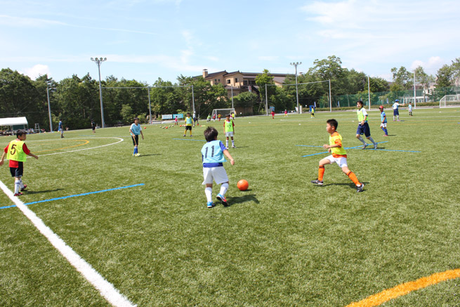 サッカーの基本理念から考える「オフサイド」はなぜ反則なのか? サッカーの基本理念から考える「オフサイド」はなぜ反則なのか?