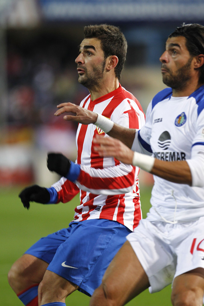 アドリアン・ロペス