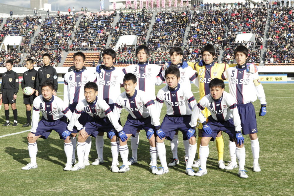 2012.12.31 第91回全国高校サッカー選手権1回戦　青森山田（青山） 1（4PK2）1 野洲（滋賀）