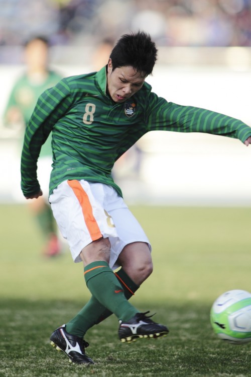 2012.12.31 第91回全国高校サッカー選手権1回戦　青森山田（青山） 1（4PK2）1 野洲（滋賀）