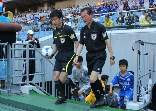 町クラブのお父さんに聞いた 保護者サッカー審判員 の実情とは サッカーキング