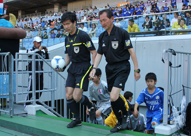 町クラブのお父さんに聞いた 保護者サッカー審判員 の実情とは サッカーキング