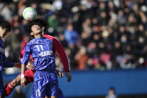 13 1 2 第91回全国高校サッカー選手権2回戦 佐賀商業 佐賀 1 0 実践学園 東京b 写真 鷹羽康博 サッカーキング