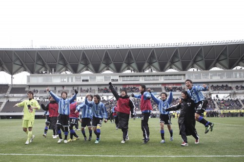 2013.1.5 第91回全国高校サッカー選手権準々決勝　立正大淞南（島根） 1-3 鵬翔（宮崎）