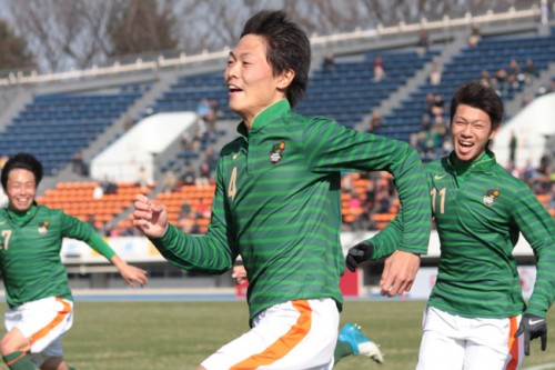  2013.1.2 第91回全国高校サッカー選手権2回戦　青森山田（青山） 1（4PK2）1 野洲（滋賀）