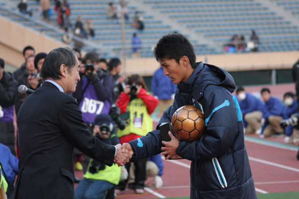 2013.1.12 第91回全国高校サッカー選手権大会三位表彰式