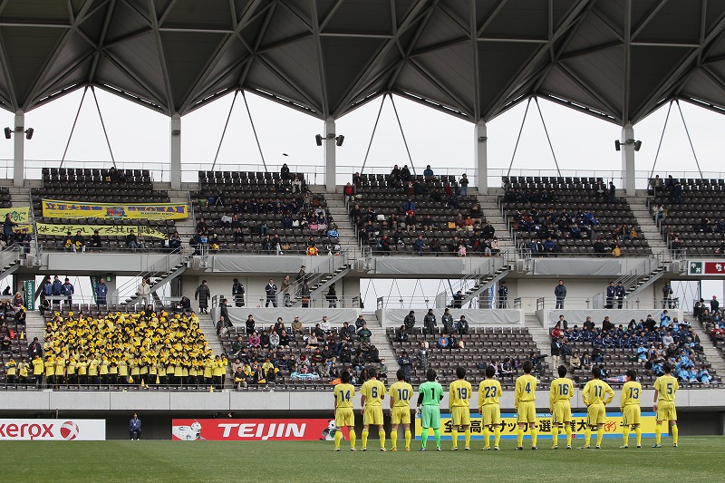 2013.1.5 第91回全国高校サッカー選手権準々決勝　立正大淞南（島根） 1-3 鵬翔（宮崎）