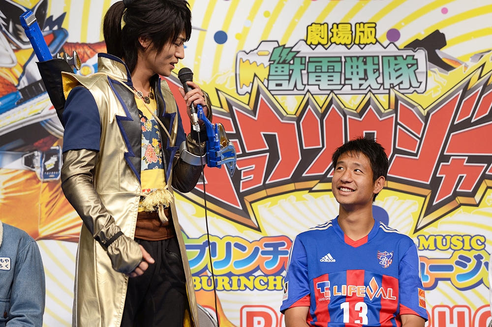 2013.6.24 Jリーグクラブ・獣電戦隊 キョウリュウジャー コラボレーション発表会見