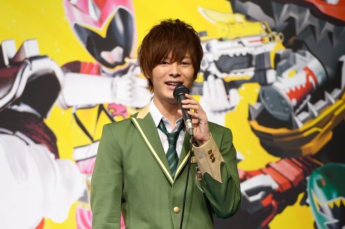 2013.6.24 Jリーグクラブ・獣電戦隊 キョウリュウジャー コラボレーション発表会見