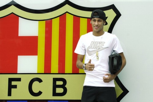 Neymar Is Unveiled At Camp Nou As New Barcelona Signing