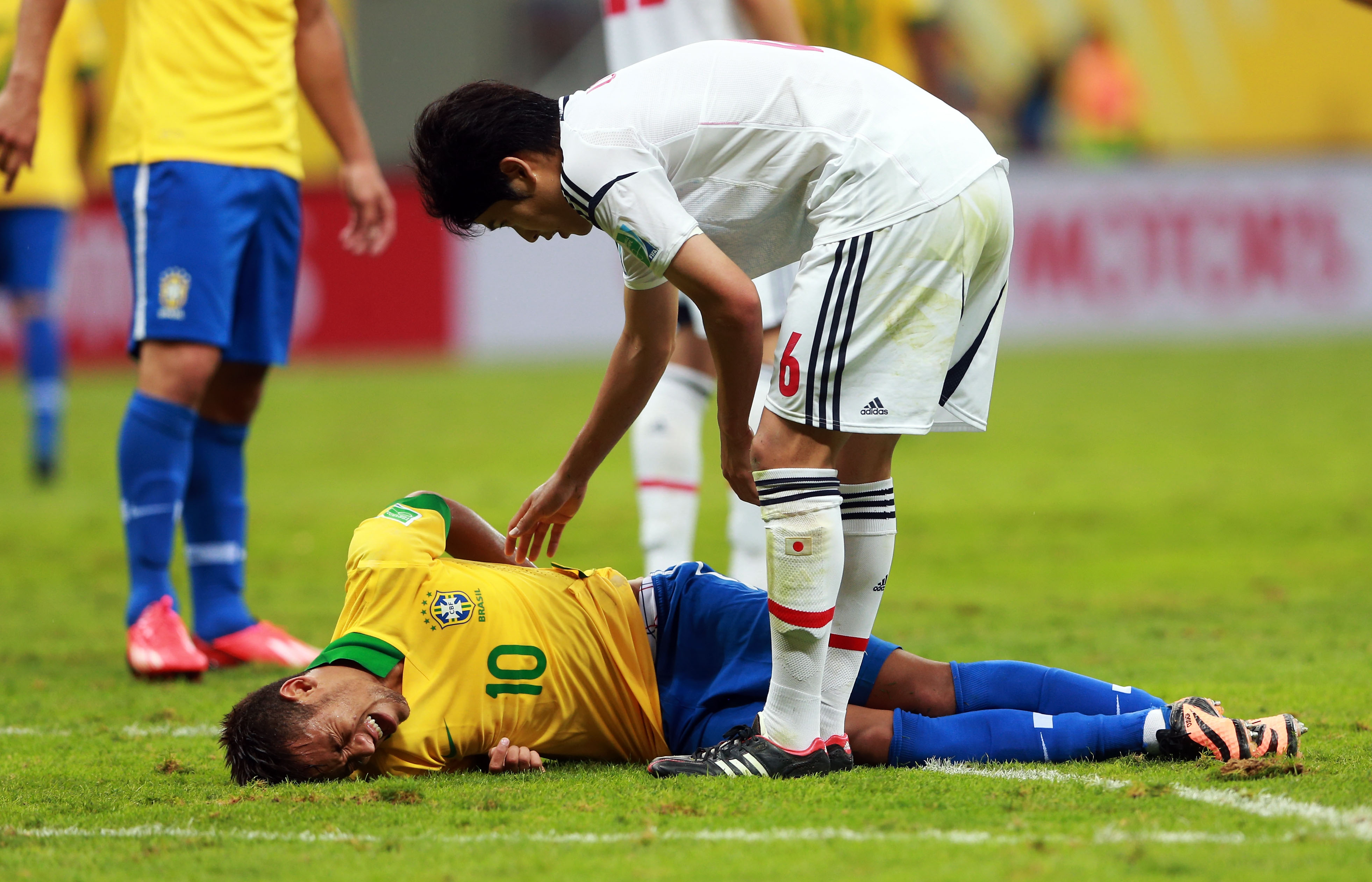 内田篤人 自分たちのサッカーがあまりできていない ブラジル戦 サッカーキング