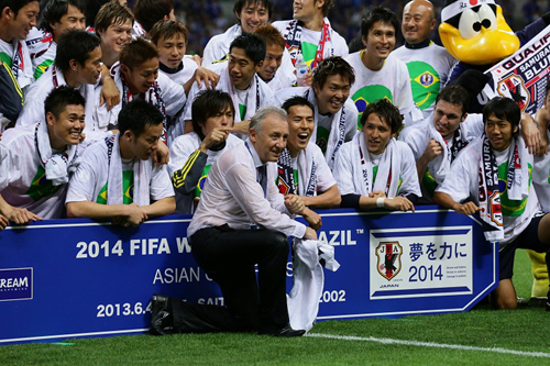 W杯出場を決めた日本代表のザック監督 10歳は年をとった サッカーキング