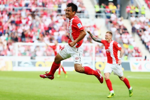 1. FSV Mainz 05 v VfB Stuttgart - Bundesliga