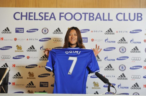 2013.8.2 大儀見優季、チェルシー入団会見