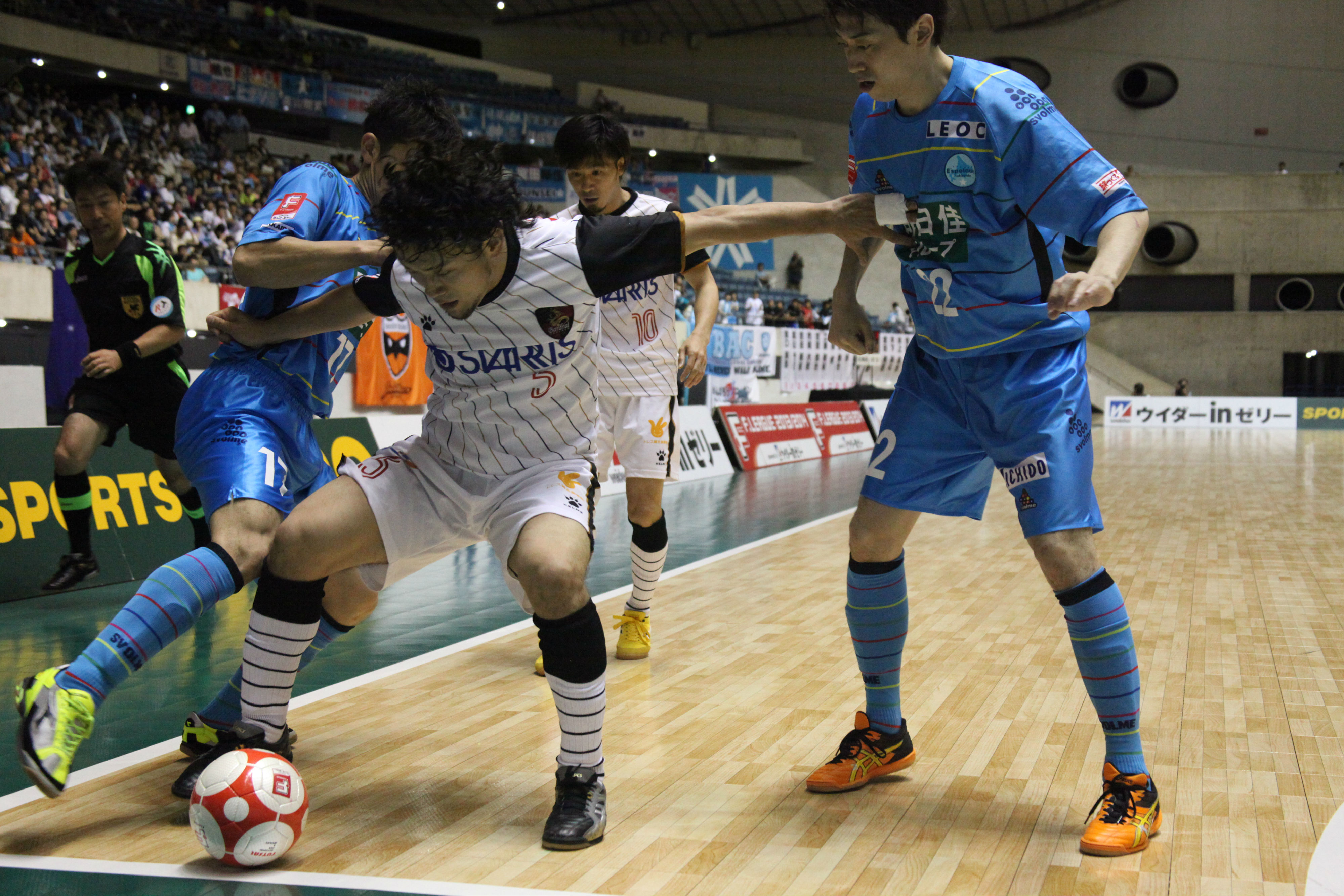 3470397_2013-07-27_13-16-43_1247