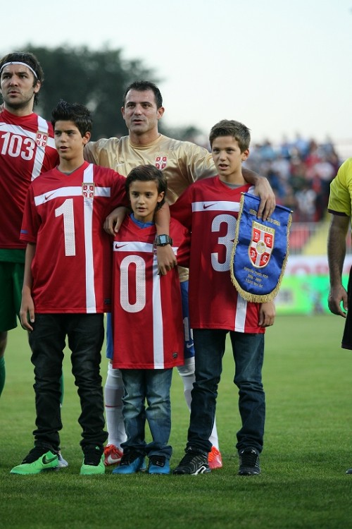 2013.10.11 国際親善試合 セルビア 2－0 日本
