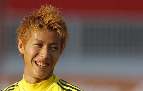 柿谷がブログを開設 初回投稿は元akb篠田さんとのツーショット サッカーキング