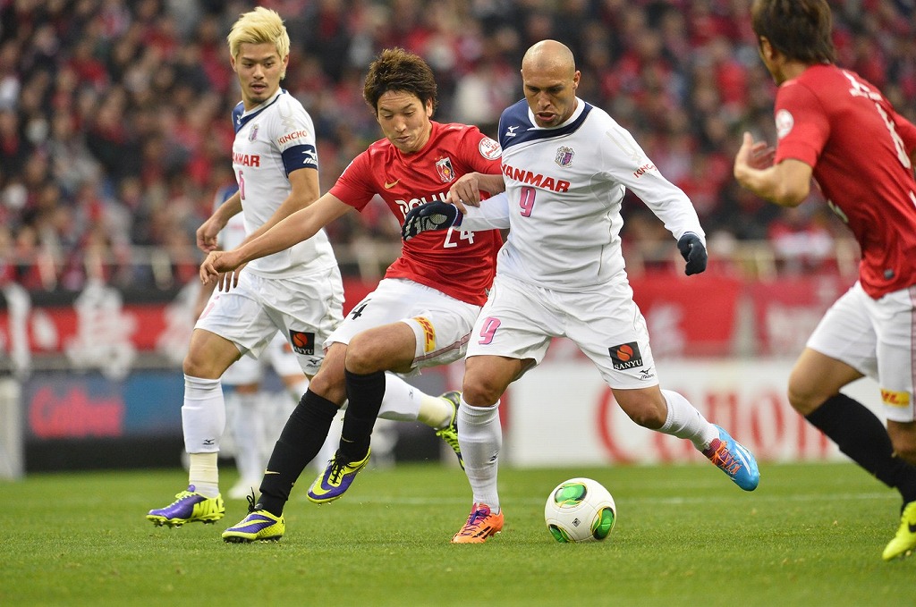 20131207 UrawaReds vs COsaka(s)Kiyohara (2)_R