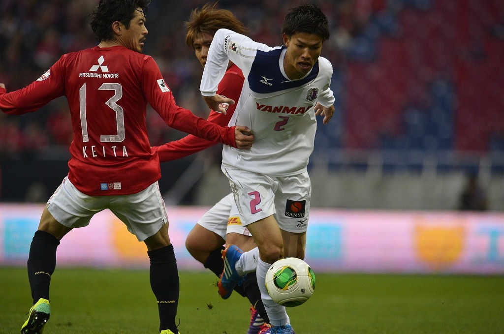 20131207 UrawaReds vs COsaka(s)Kiyohara (4)_R