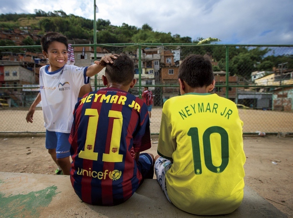 ブラジルの至宝 ネイマールは世界一の器か サッカーキング