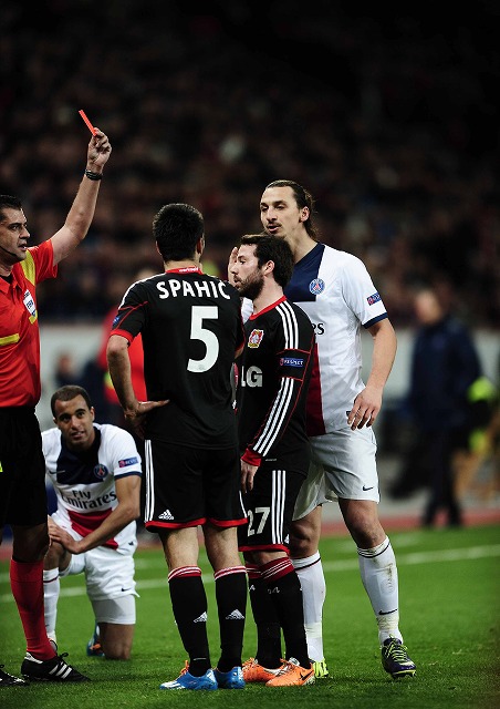 Leverkusen_PSG_10_hara