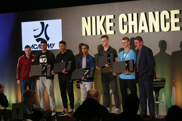 「NIKE CHANCE」グローバルセレクションが終了……日本人2選手は惜しくもナイキアカデミー入りならず | サッカーキング