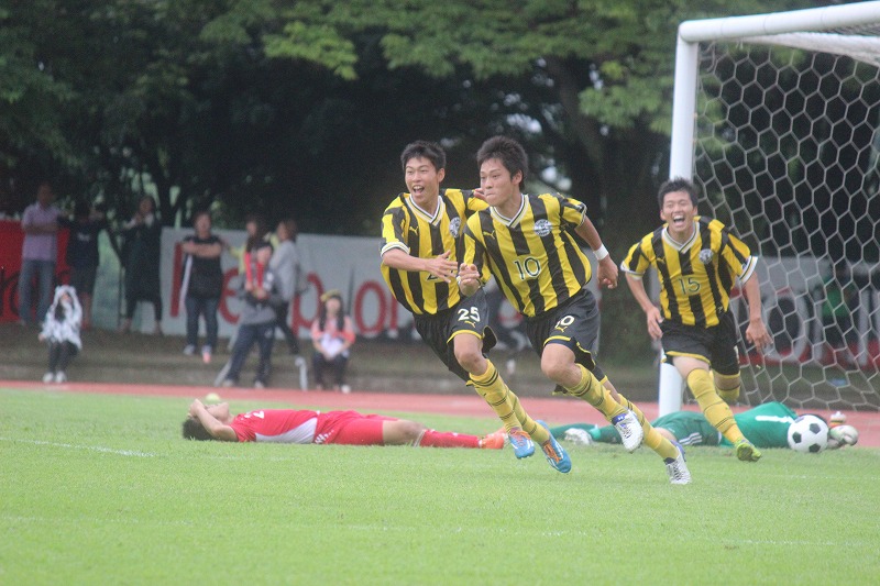 世代きってのタレント渡邊凌磨、延長戦で前橋育英をインハイに導く決勝ゴール
