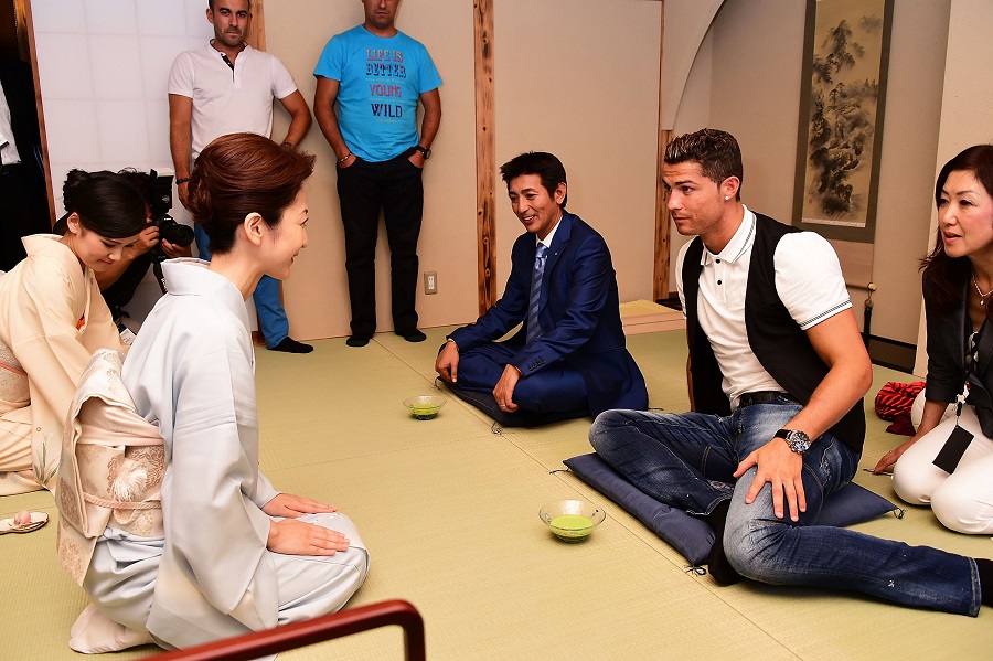 Christiano Ronaldo Visits Nagoya