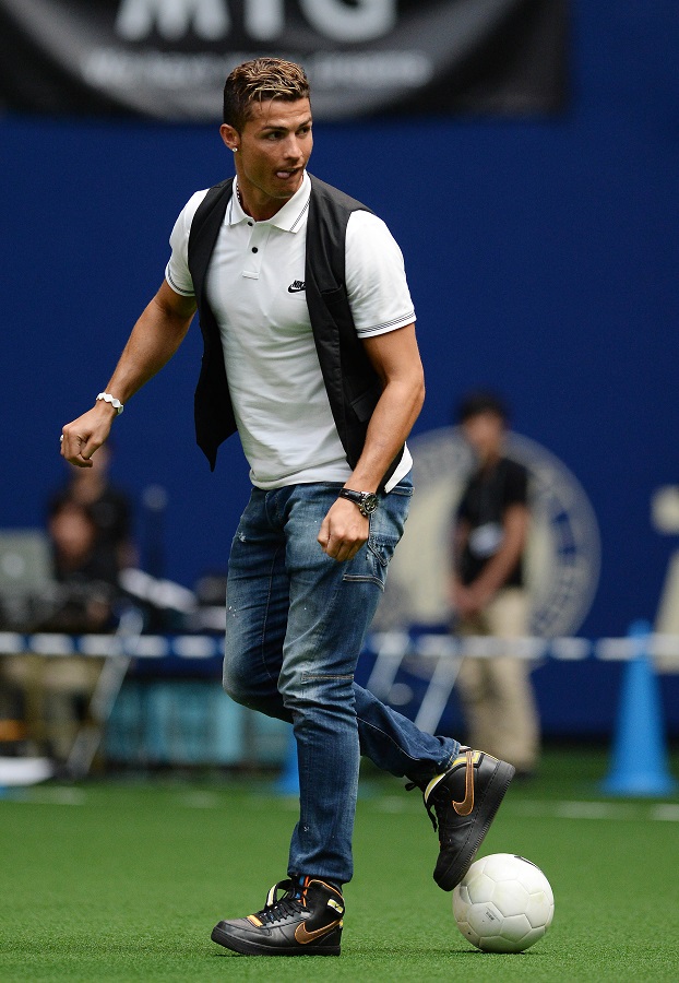 Christiano Ronaldo Visits Nagoya