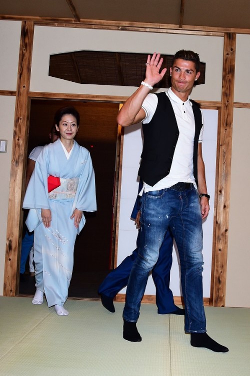 Christiano Ronaldo Visits Nagoya
