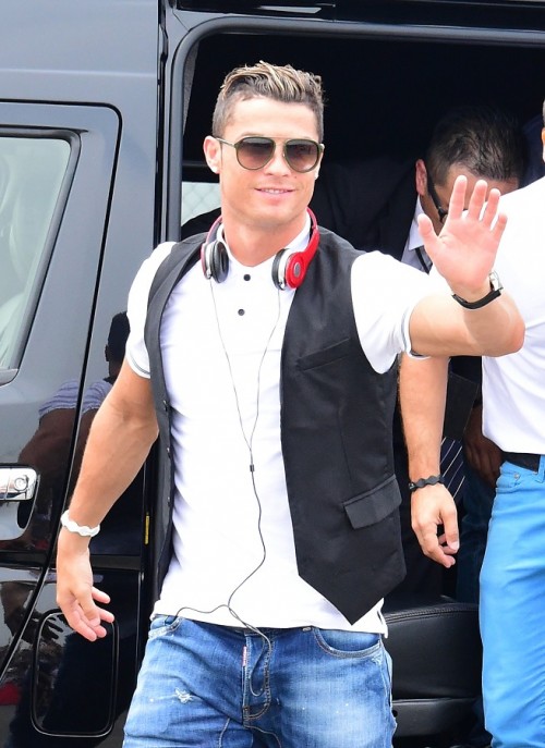 Christiano Ronaldo Visits Nagoya