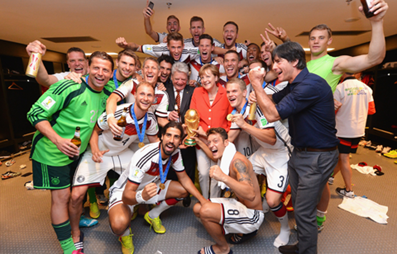 世界王者に輝いたドイツ代表 所属クラブらがツイッターで祝福 サッカーキング