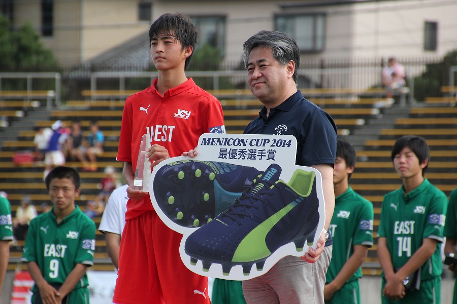 15439570_2014-09-15_19-47-42_32