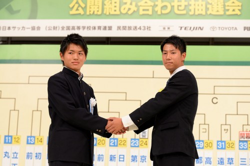 2-3yamanashi_takigawa