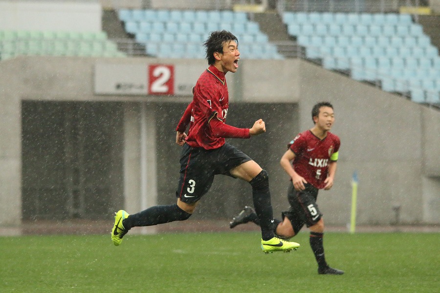 18550046_2014-12-20_22-53-19_9