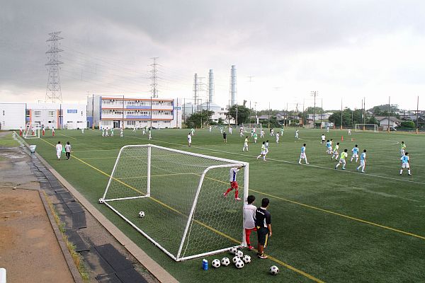 “サッカー専門学校”が高校選手権？ 特別な環境に特別な心意気。初出場・開志学園JSCが秘めるもの