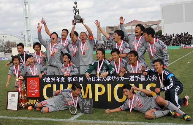 インカレMVPは初優勝の流通経済大DF鈴木翔登が獲得