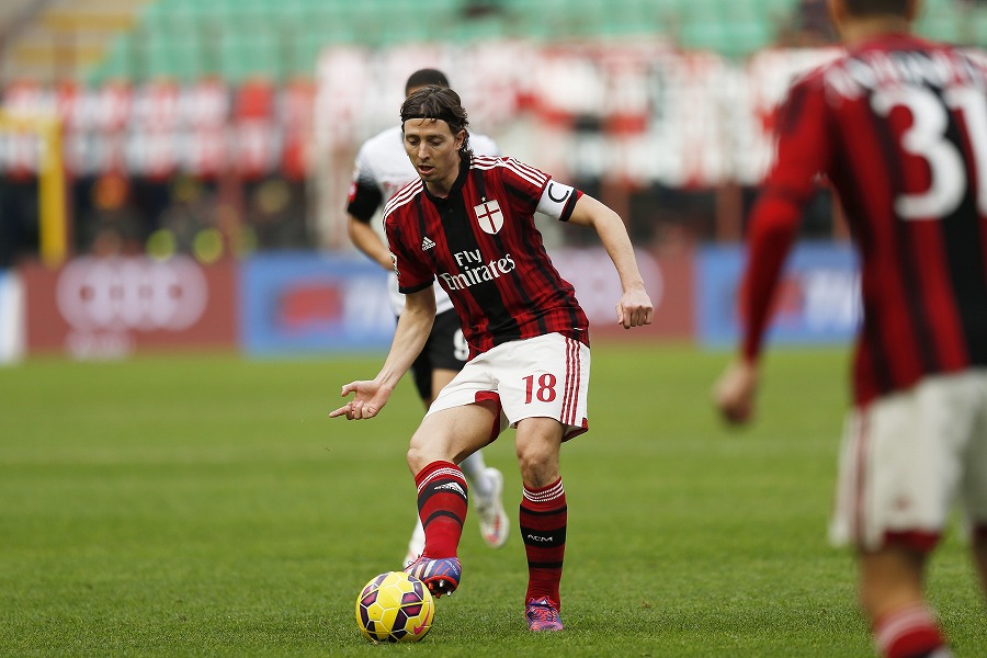 ACMilan_Chsena_150222_0002_