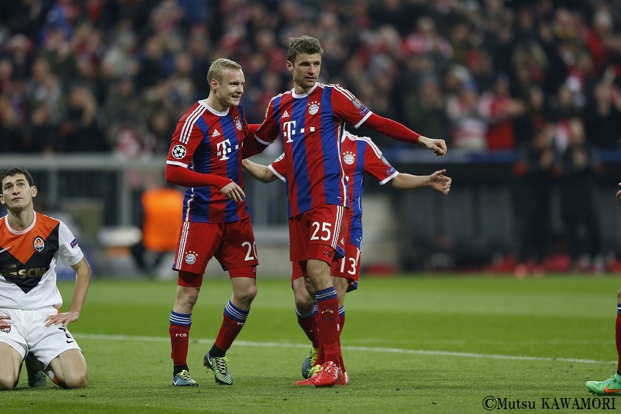 BayernM_Shakhtar_150311_0008_