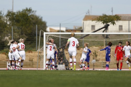 JapanW_DenmarkW_150304_0001_