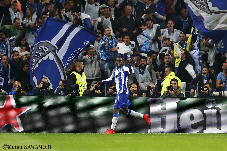 Porto_BayernM_150415_0008_