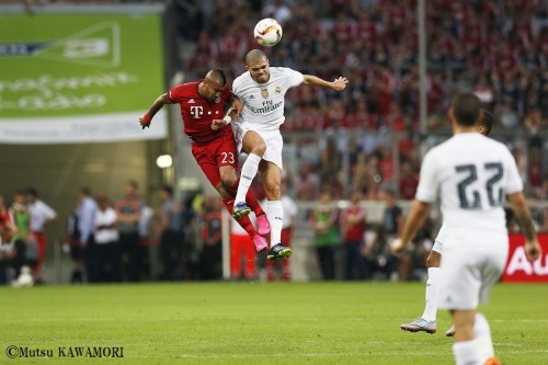 BayernM_RMadrid_150805_0001_