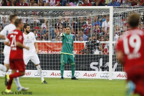 BayernM_RMadrid_150805_0002_