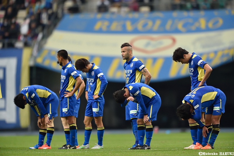 大分トリニータ J3降格の背景 歯車の狂いがもたらした悲劇 サッカーキング