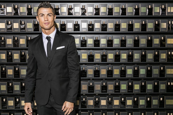 NG_150909_MCSE_Cristiano_Ronaldo_Legacy_small