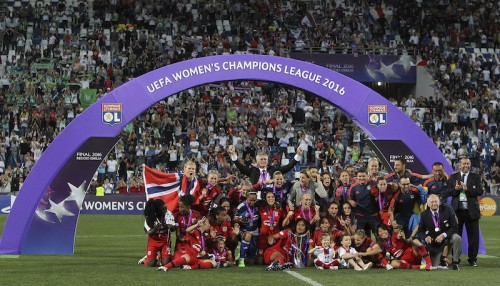 VfL Wolfsburg v Olympique Lyonnais: UEFA Women's Champions League Final