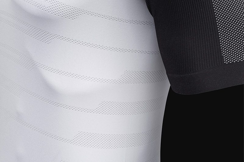 16SS_TS_Africa_evoKNIT_Ghana_Details_3